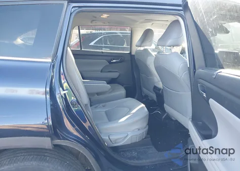 2021 Toyota Highlander Xle из США, поврежденный, VIN 5TDHZRBH9MS532690